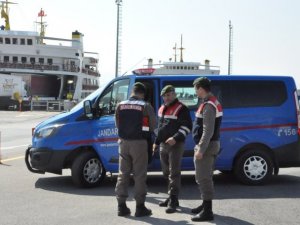 Feribotta ’canlı bomba’ paniği