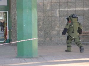 Şüpheli paket otogarı boşalttı