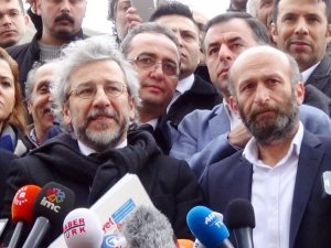 Dündar ve Gül hakim karşısında
