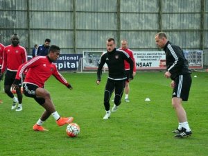 Gaziantepspor Trabzonspor Maçı Hazırlıklarını Kuvvet Çalışmalarıyla Sürdürüyor
