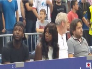 Kulakları Sağır Eden Tezahürat