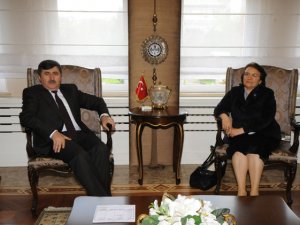 Kadınlar için ilk toplantı Trabzon'da