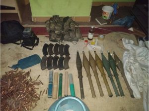 Teröristlerin inlerine girildi!