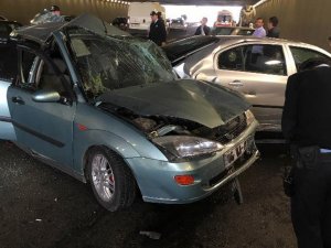 9 araç birbirine girdi: 10 yaralı