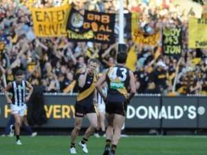 İslam düşmanlığını spora bulaştırdılar!