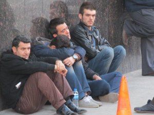 Maganda kurşunu çocuğu başından vurdu