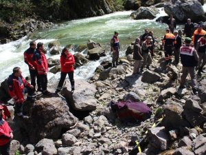 Irmakta kaybolan kadının cesedi bulundu - Ordu Haber