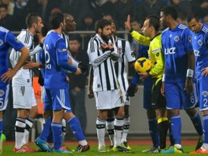 Kasımpaşa Beşiktaş'ı devirdi