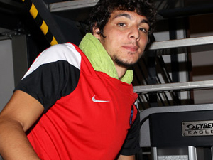 Salih Dursun'dan anlamlı hareket!