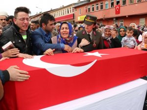 Kalbine yenilen ordulu asker uğurlandı