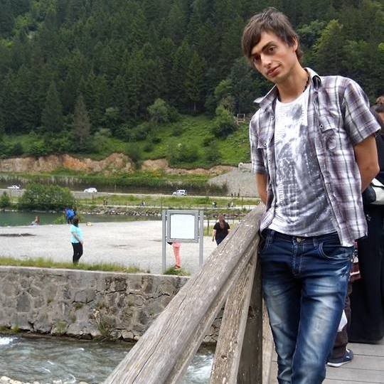 Mustafa Mandıralı başından vuruldu