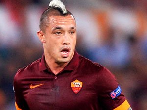 Ünlü oyuncuya hırsız şoku!