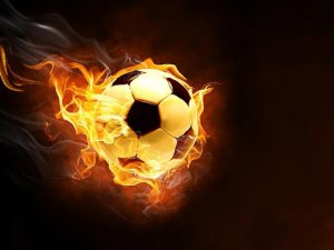 Trabzonlu futbolcu taraftarla kapıştı!