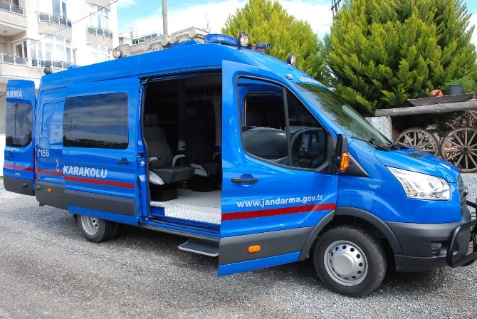 Trabzon'da diş doktorunu evde silahla soydular