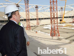 Akyazı stadı Yüz akı olacak