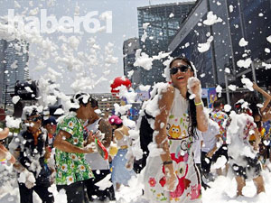 Böyle festival mi olur: 259 ölü