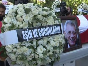 Büyük usta son yolculuğuna uğurlandı