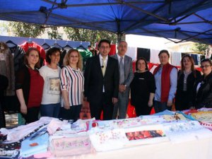 Trabzon'daki okulda keşkekli kermes