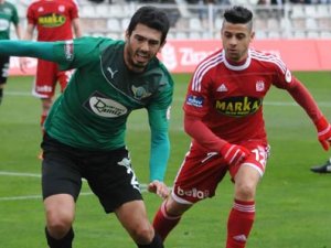 Sivasspor kümeye emin adımlarla