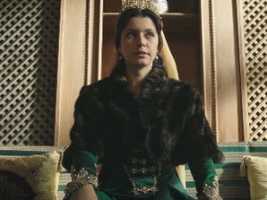 Muhteşem Yüzyıl Kösem yeni bölümde İskender sürprizi ve taht oyunları!