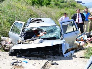 Gümüşhane'ye giderken kaza yaptılar: 2 ÖLÜ!
