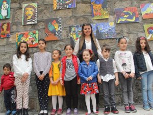 Trabzon'da minik ellerin renkli dünyası