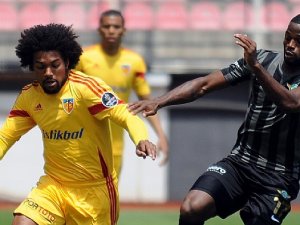 Kayserispor puanı kaptı!