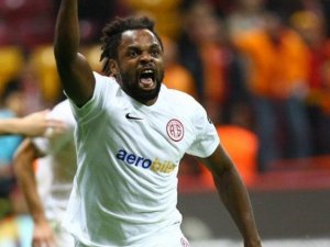 Antalyaspor, Mersin'i geçti!
