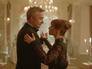 Kördüğüm yeni bölümde Murat ile Enver karşı karşıya...