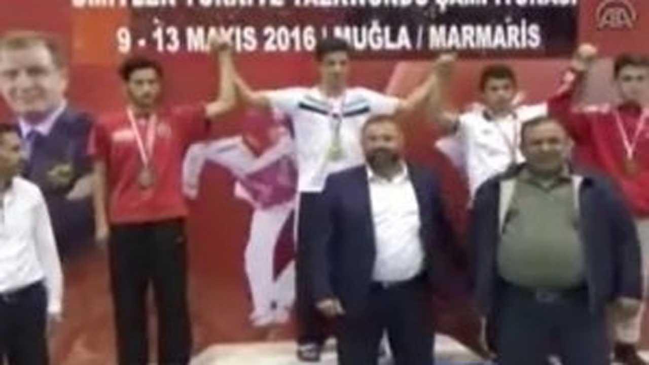 Trabzon bordo mavim sporcusu altın madalyaya uzandı