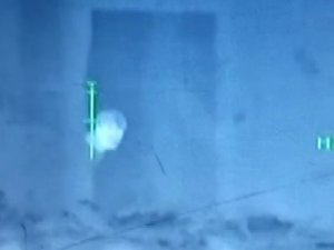 Teröristin vurulma anı kamerada!