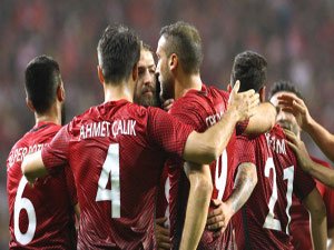 Milli Takım İngiltere'ye hazırlandı