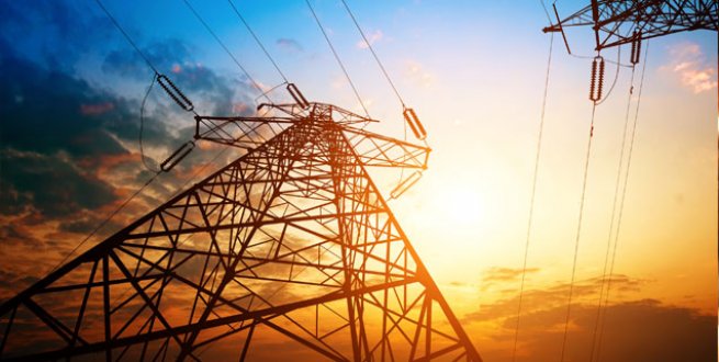 Trabzon'da 12 mahalle karanlığa gömüldü