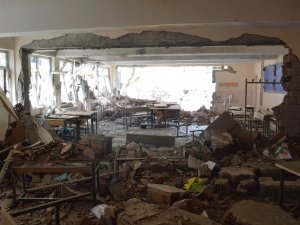 Teröristler harabeye çevirdi