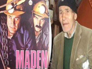 Yeşilçam'ın ünlü ismi sokakta mendil satıyor!