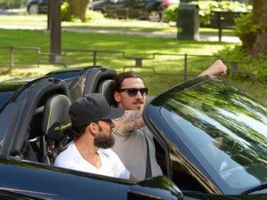 Trabzonsporlu oyuncuya yıldız şoför