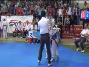 Yıldızlar Tekvando Şampiyonası Başladı