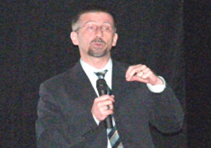 Ercüment Ovalı yeni yasa istiyor