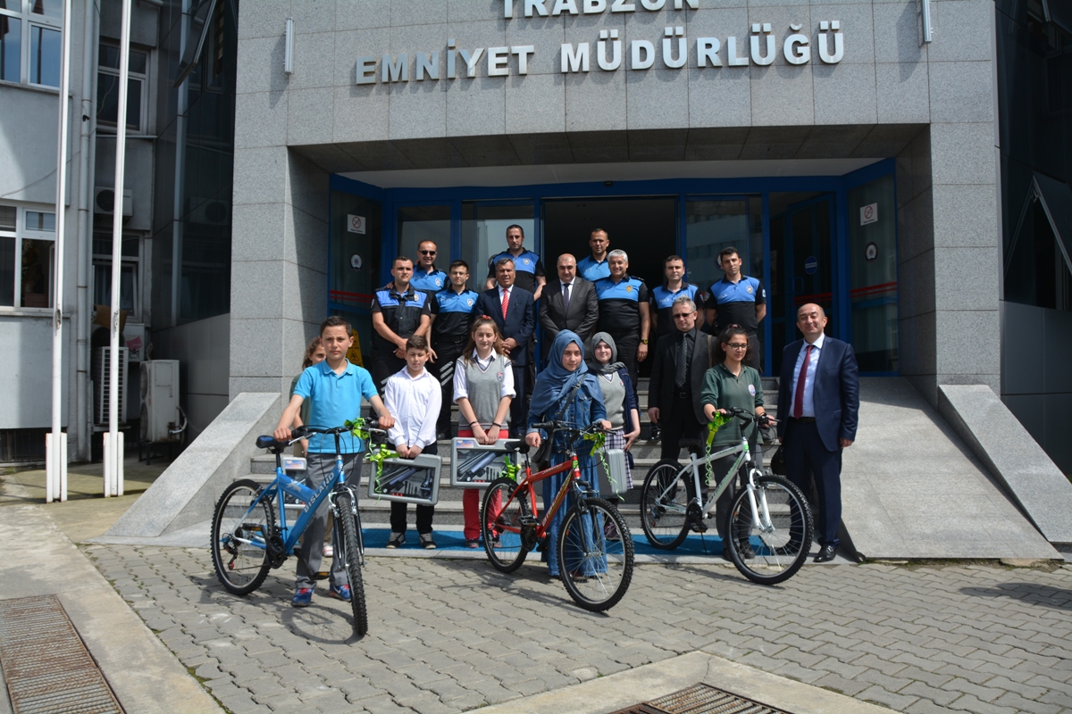 Trabzon'da benim polisim adlı proje...