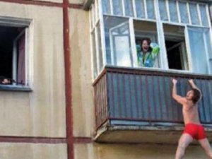 Sevgilisinin kocasından kaçan adama bakın ne oldu!