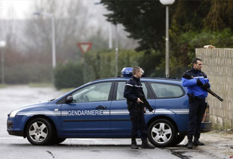 Turistleri taşıyan otobüsü saldırı: 6 Yaralı