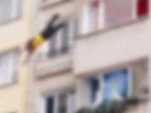 Trabzon'da genç kız intihar etti