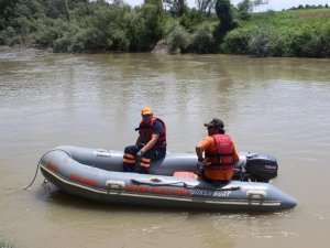 Genç adam eşini öldürdüğünü itiraf etti