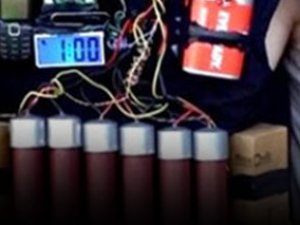 Son dakika: 2 canlı bomba yakalandı
