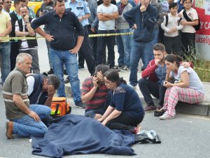 Kaldırımda yürürken kazaya kurban gitti!