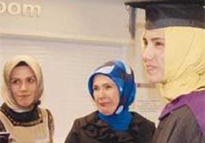 Emine Erdoğan neden ağladı?