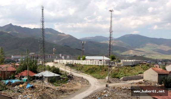 PKK'ya Yüksekova'da bir darbe daha!