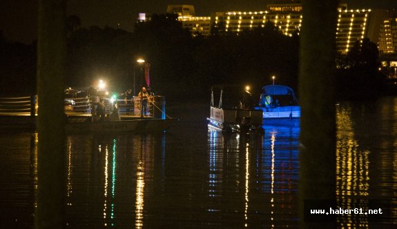 Timsah küçük çocuğu kaptı