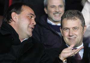 Çok Şerefli Maç Yönettin'