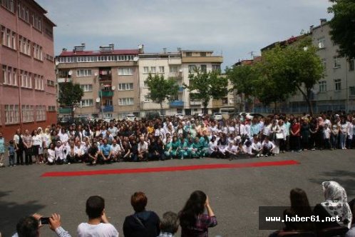 Trabzon'da mezuniyet coşkusu